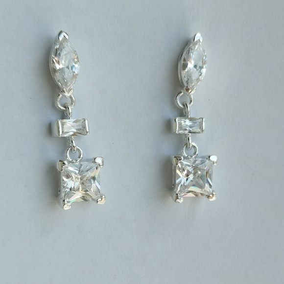 Modernist Sterling silver cz earrings 🆕 - Picture 7 of 7